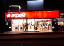 ışıklı mağaza süslemeleri